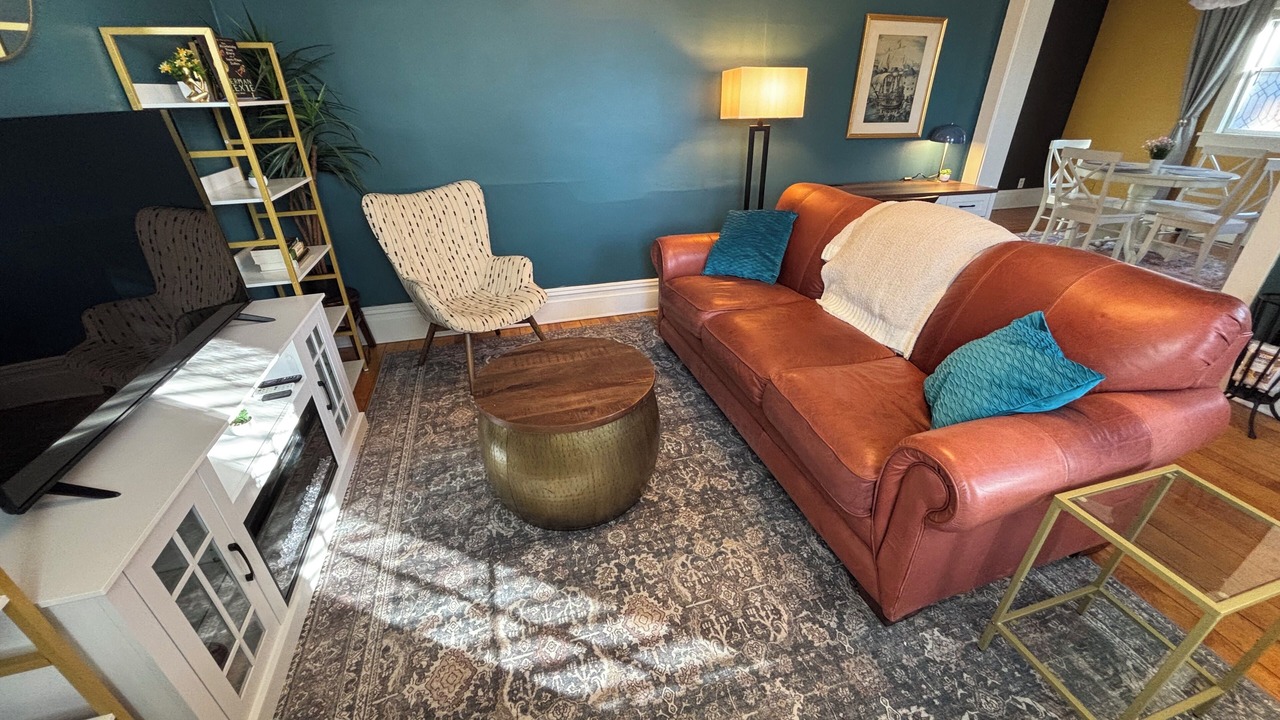 Photo of Livingroom in North End