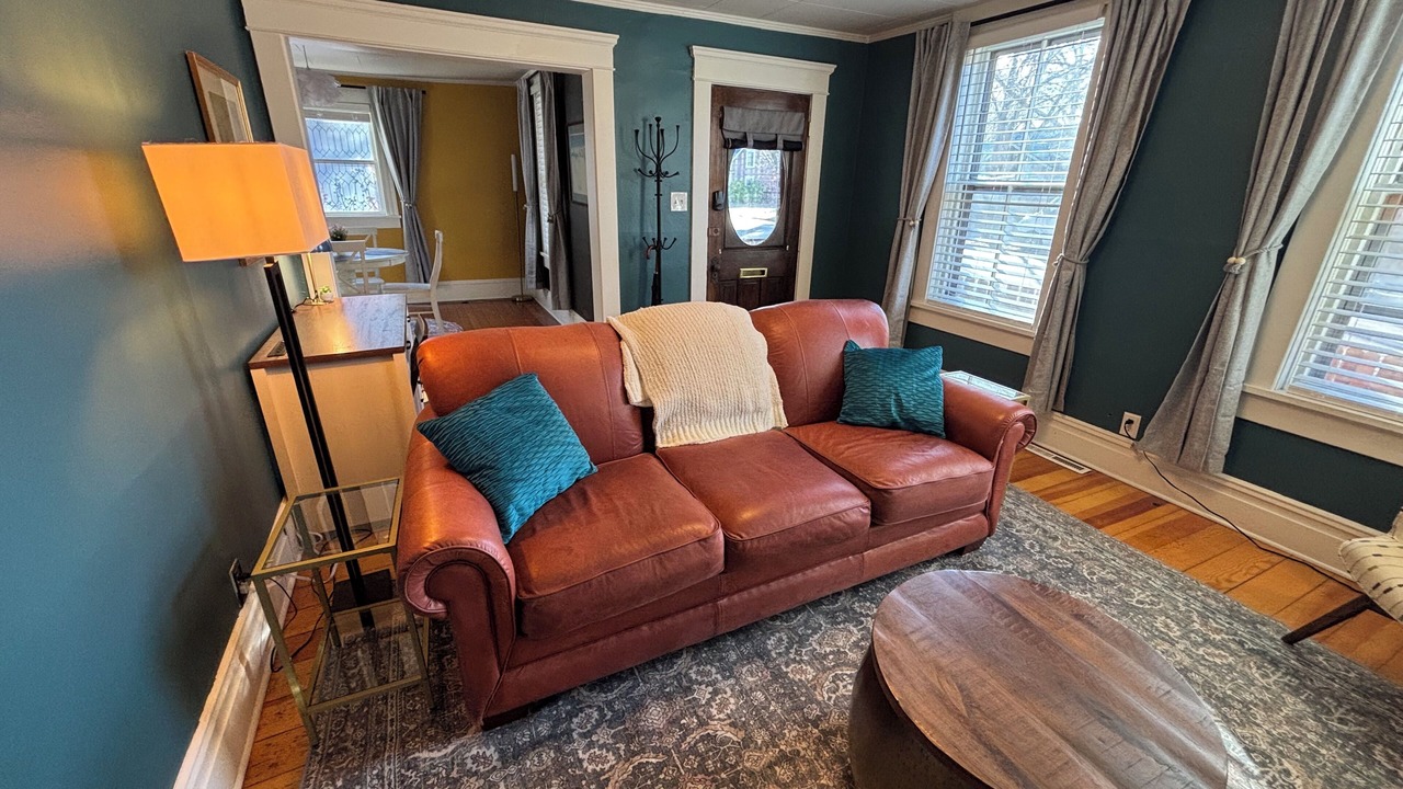 Photo of Livingroom in North End