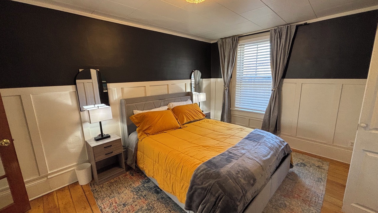 Photo of Bedroom in North End