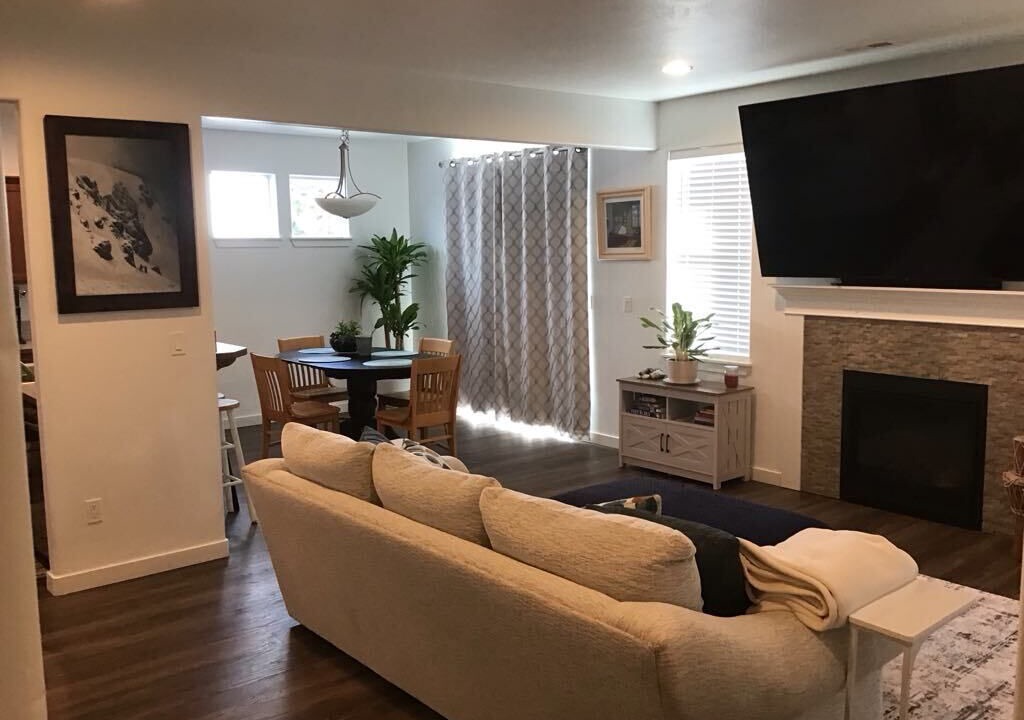 Photo of Livingroom in Medford