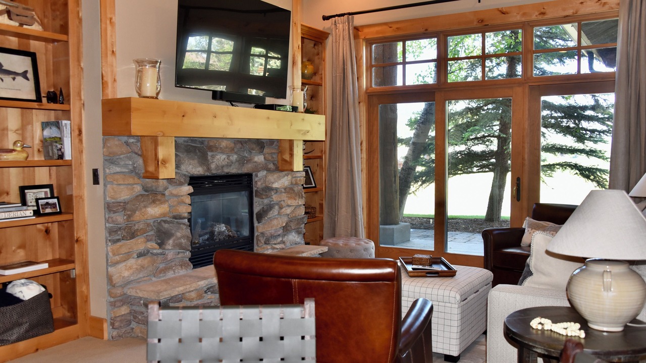 Photo of Livingroom in Victor