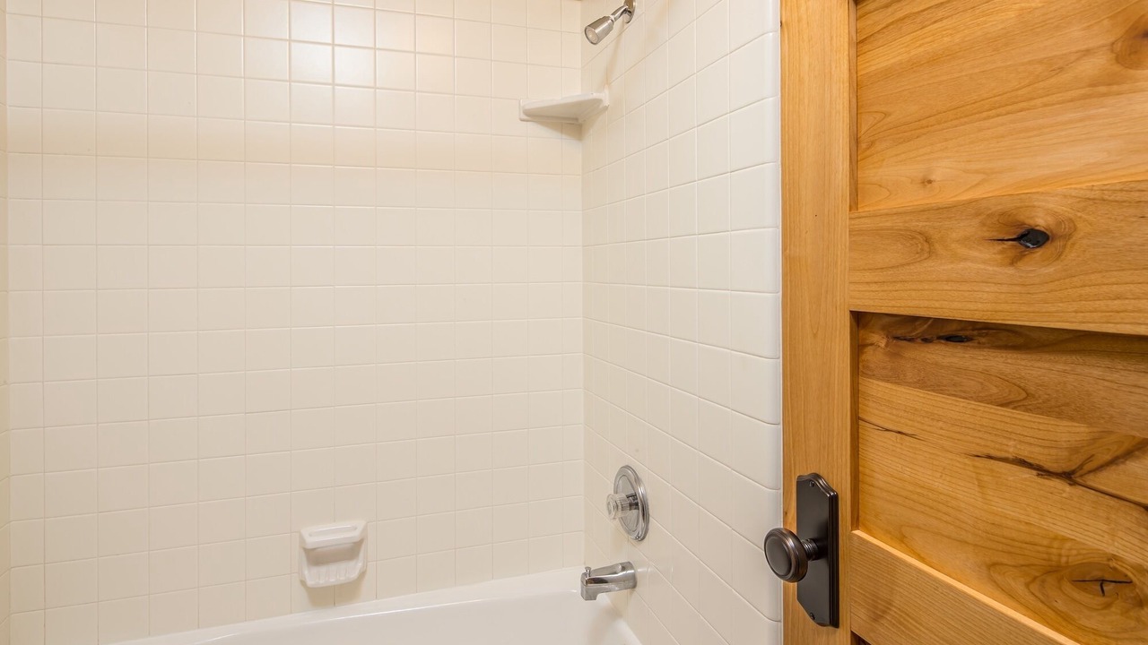 Photo of Bathroom in Big Horn