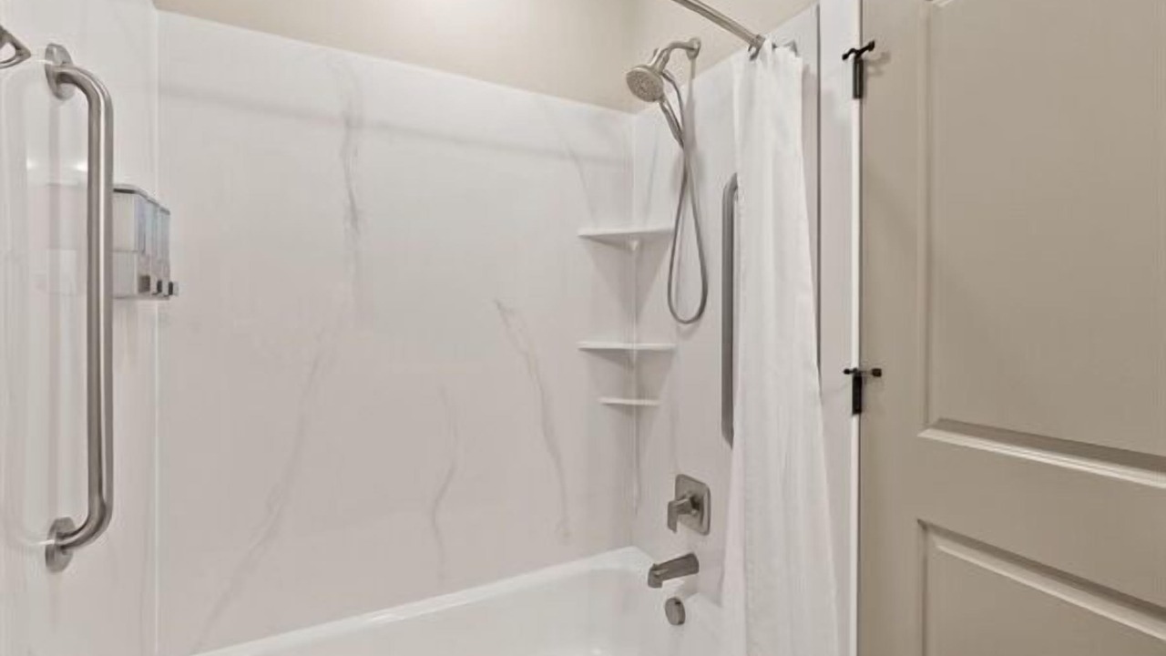Photo of Bathroom in West Yellowstone