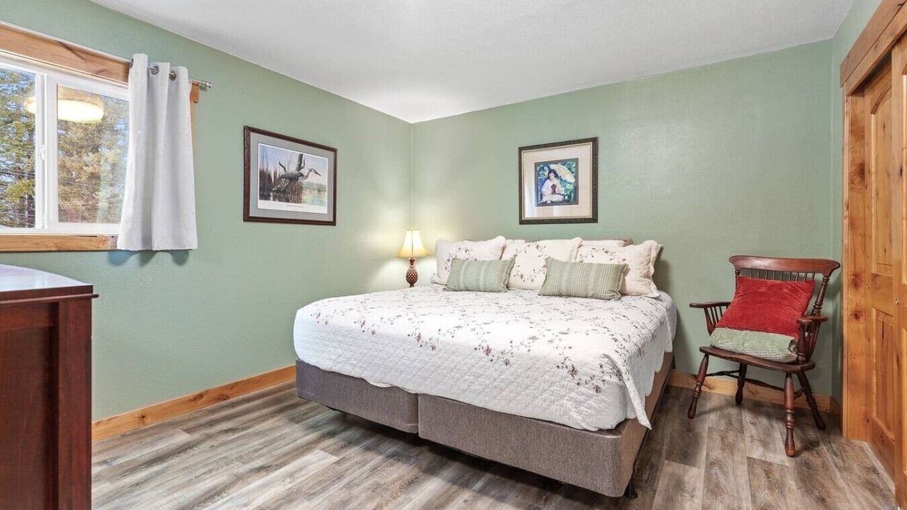 Photo of Bedroom in Bayview