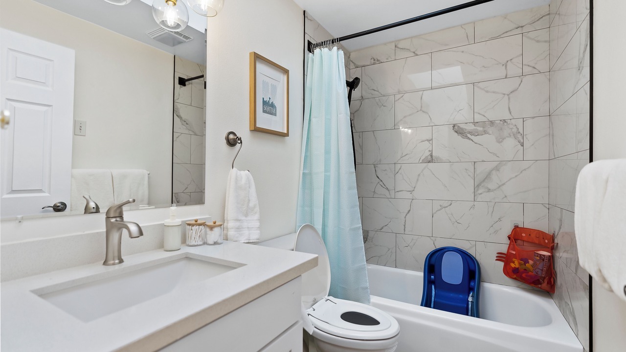 Photo of Bathroom in Whittier Heights