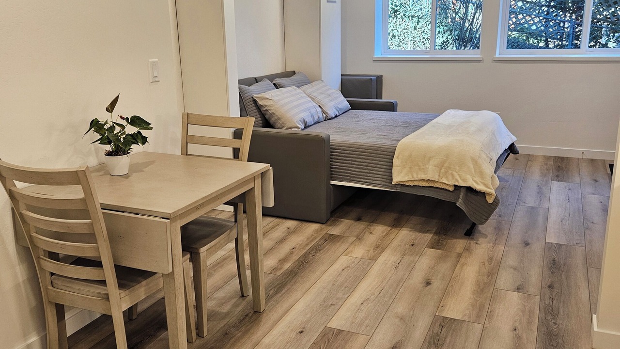 Photo of Bedroom in Ashland