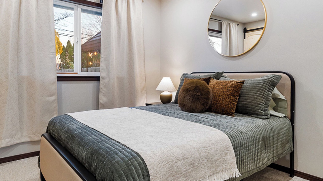 Photo of Bedroom in South Richland