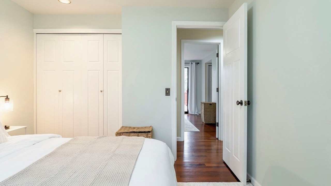 Photo of Bedroom in Overlake
