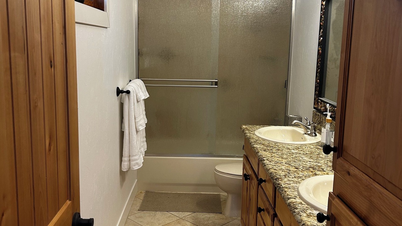 Photo of Bathroom in Dover Bay