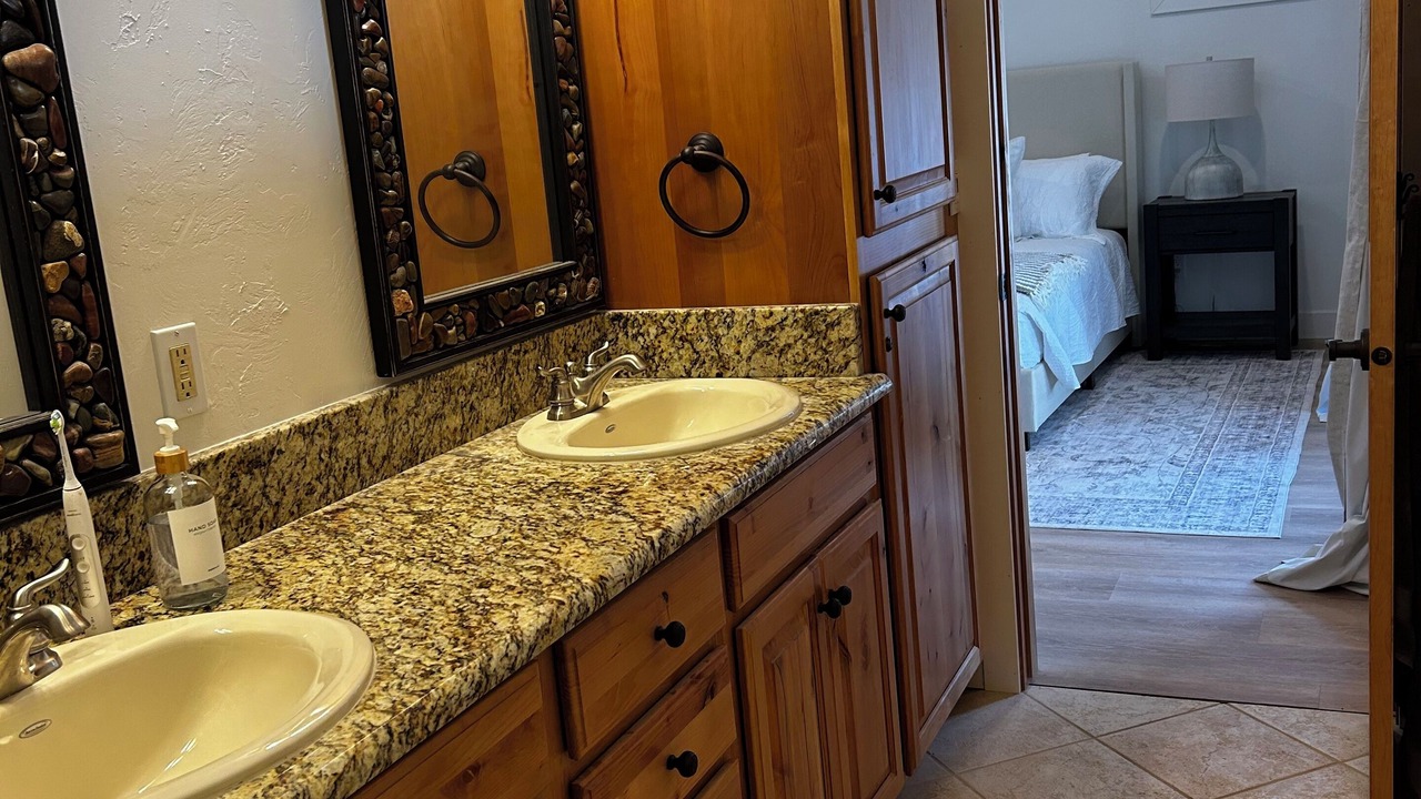 Photo of Bathroom in Dover Bay