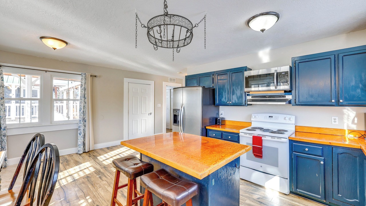 Photo of Kitchen in Garden Valley