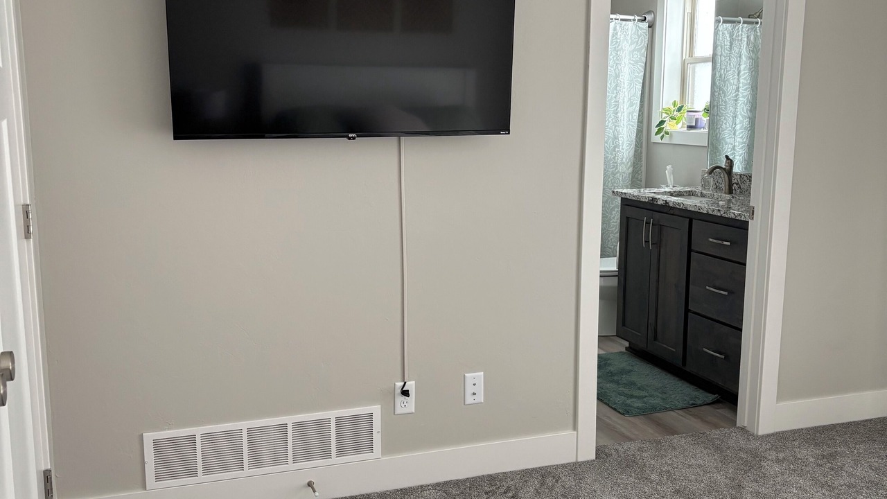 Photo of Bedroom in Victor