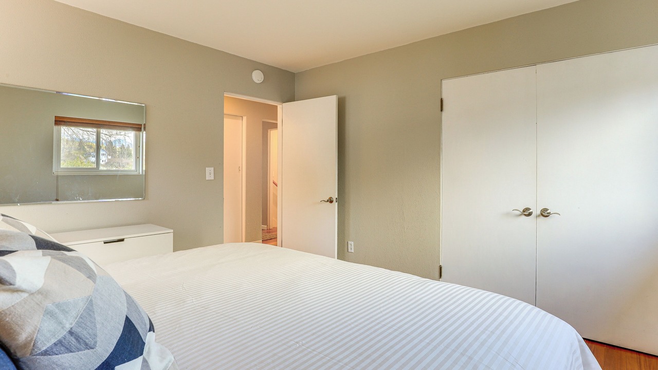 Photo of Bedroom in White Salmon