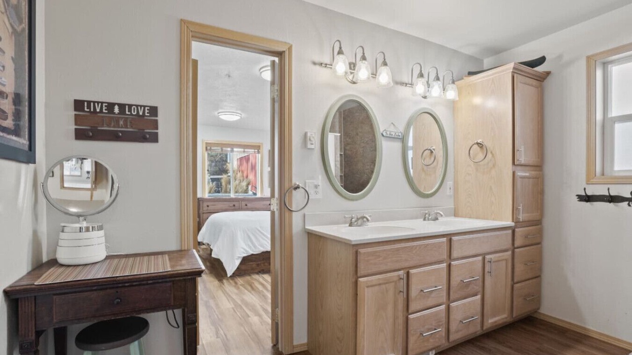 Photo of Bathroom in Worley