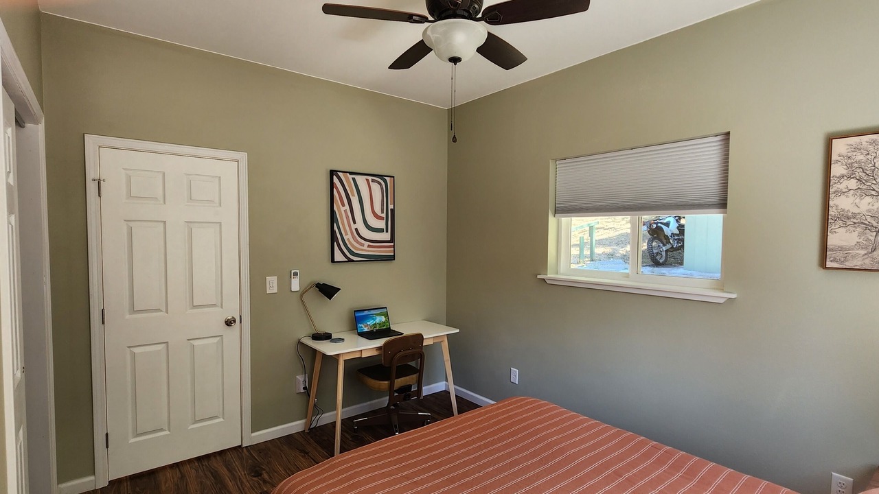 Photo of Bedroom in Umpqua