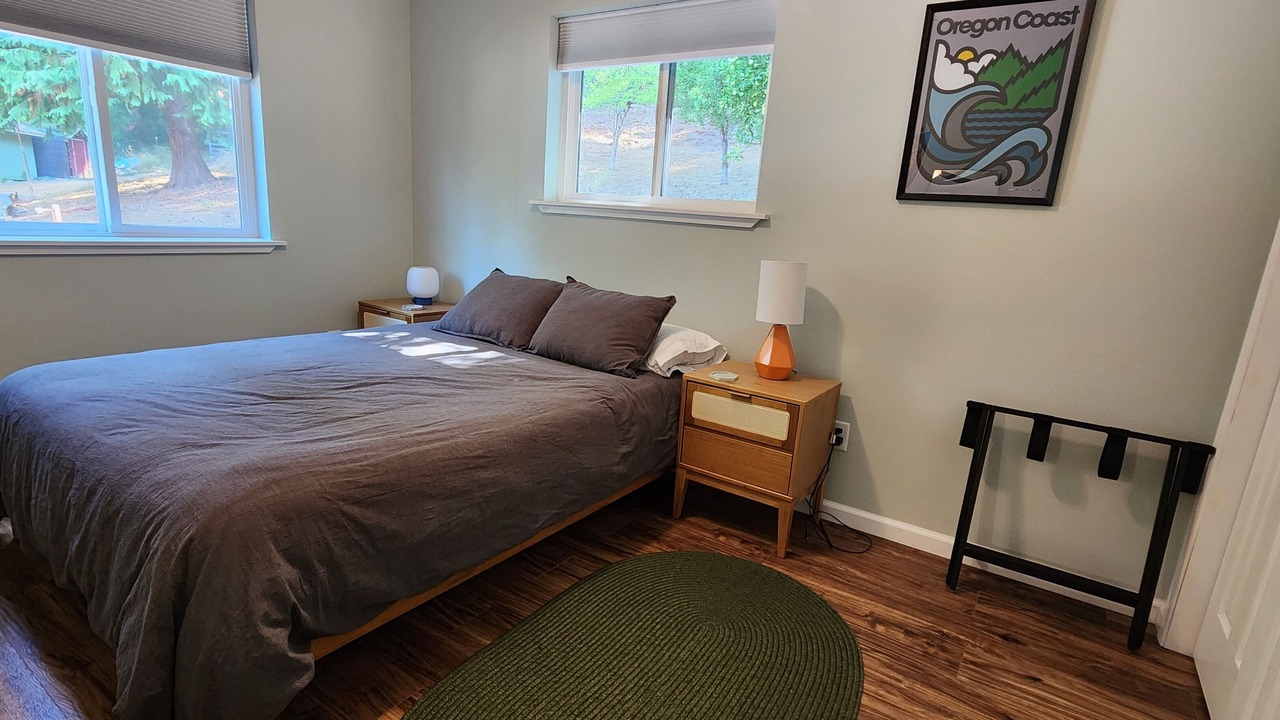 Photo of Bedroom in Umpqua