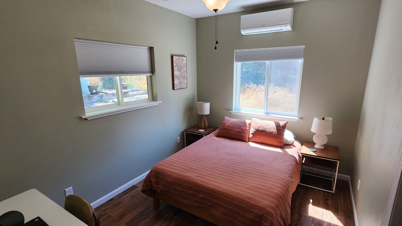 Photo of Bedroom in Umpqua