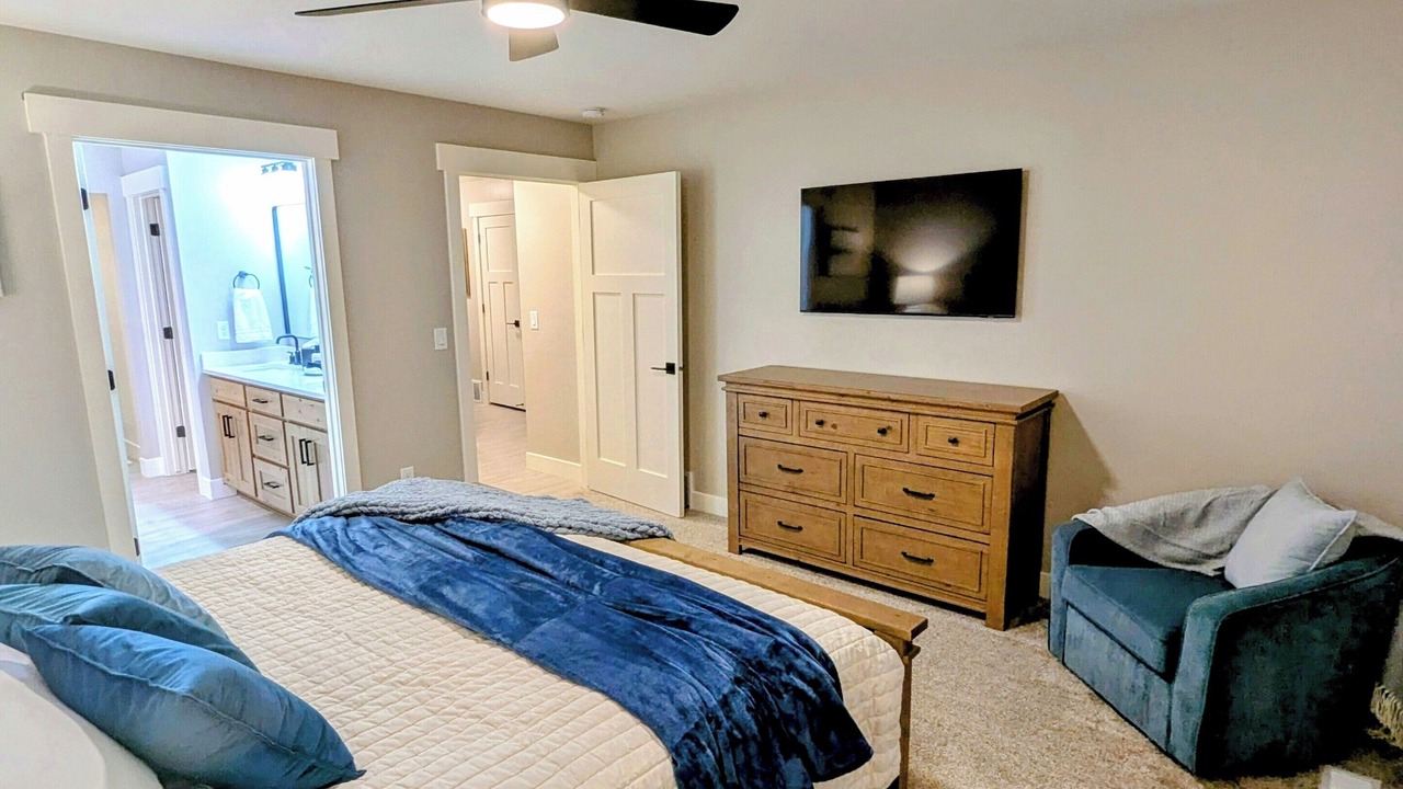 Photo of Bedroom in Sweetwater