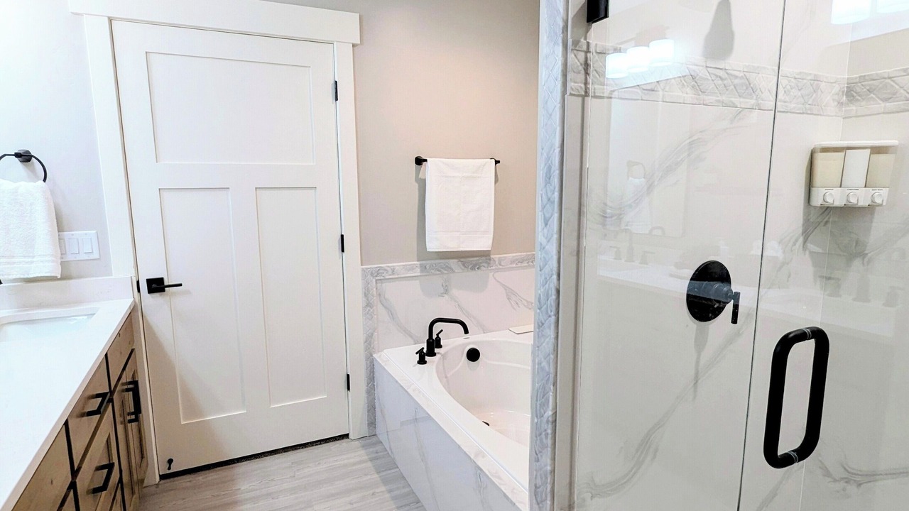 Photo of Bathroom in Sweetwater