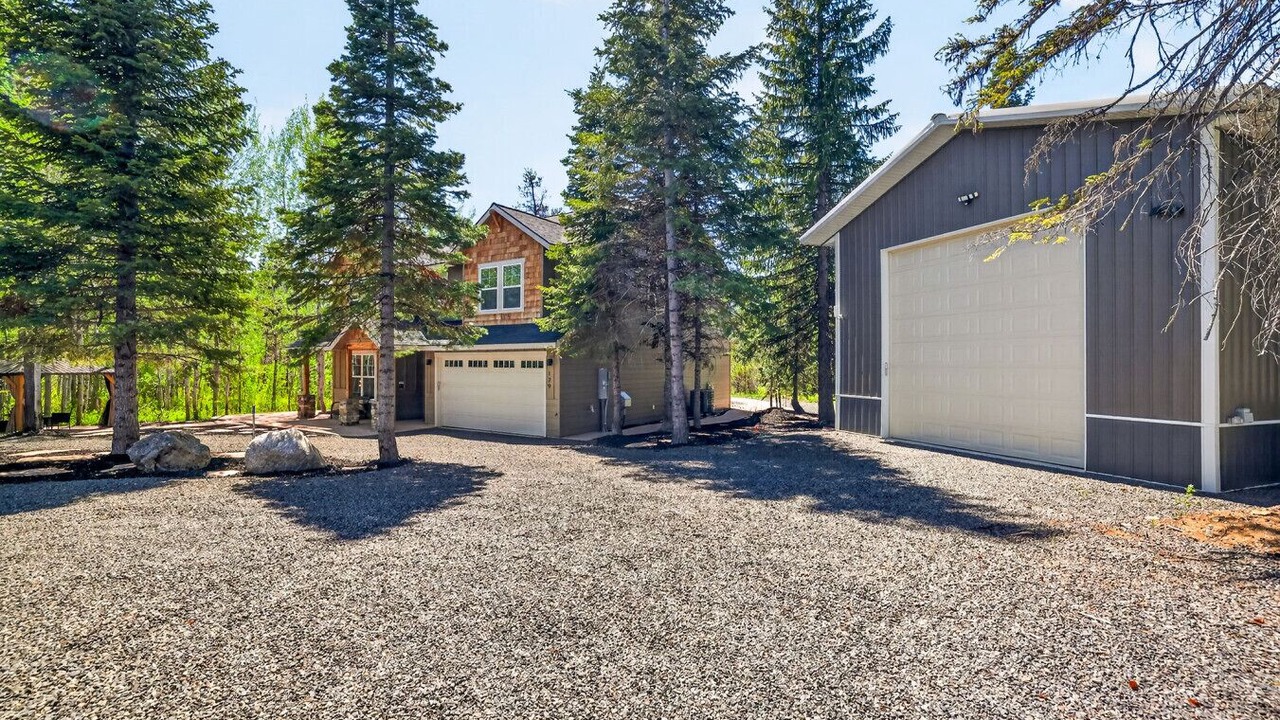 Photo of Outdoor in Donnelly