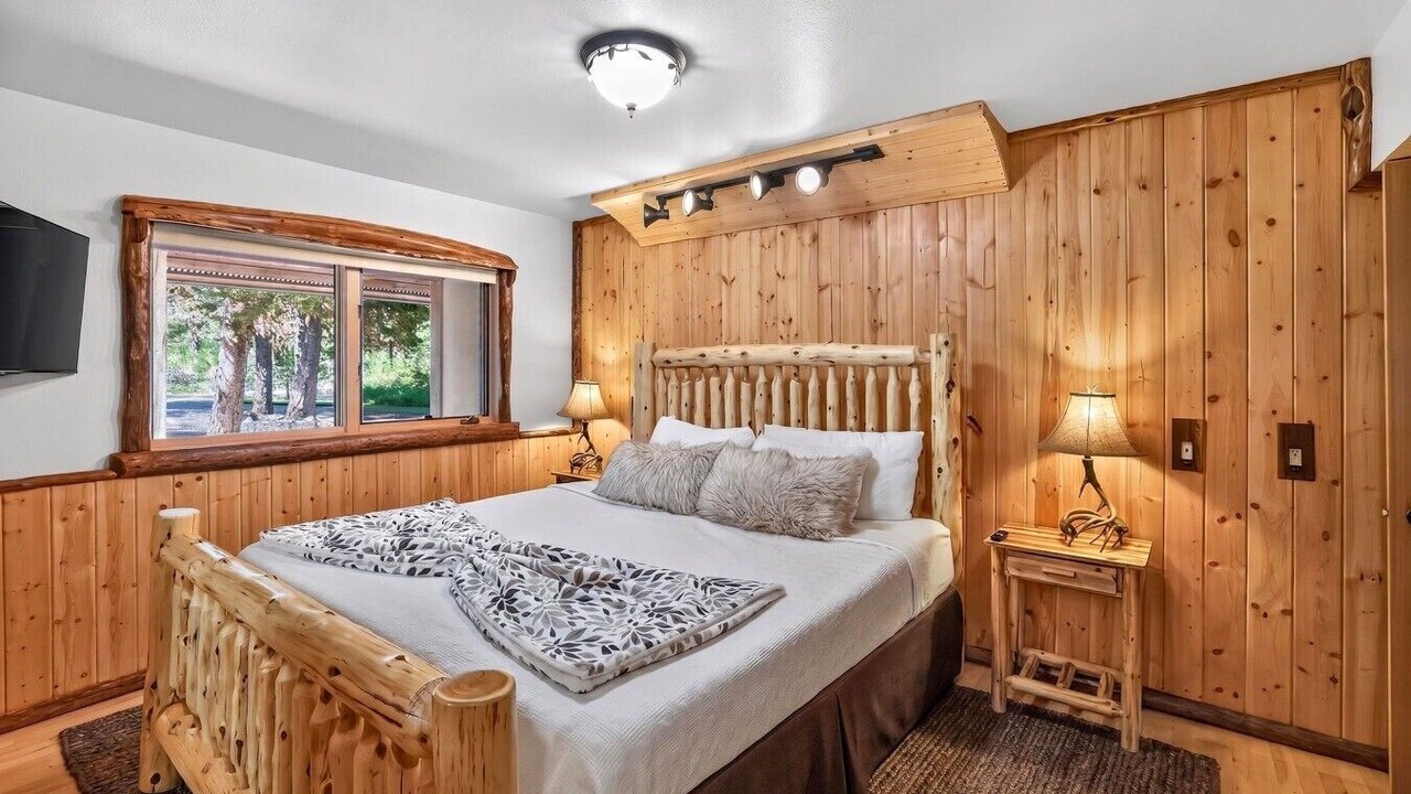 Photo of Bedroom in McCall