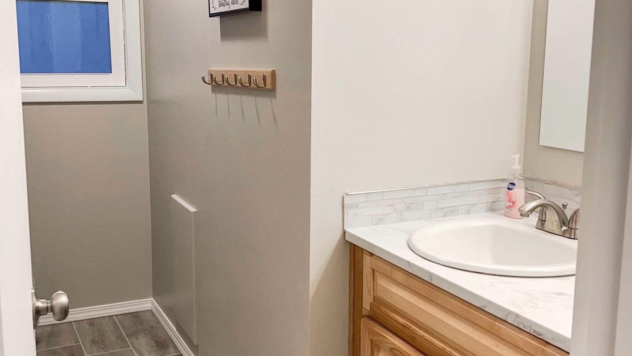Photo of Bathroom in Shelley