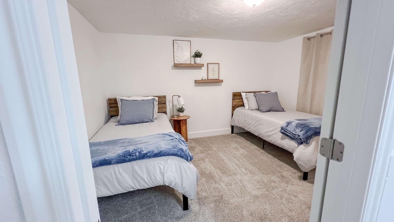 Photo of Bedroom in Shelley
