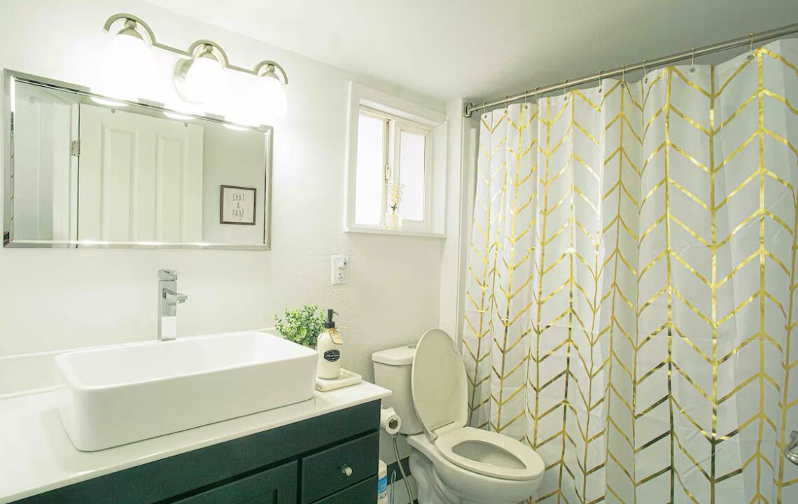 Photo of Bathroom in Central Tacoma