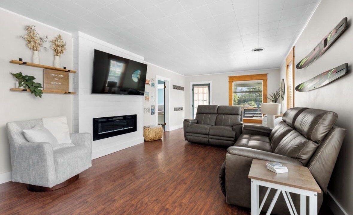Photo of Livingroom in Dover Bay