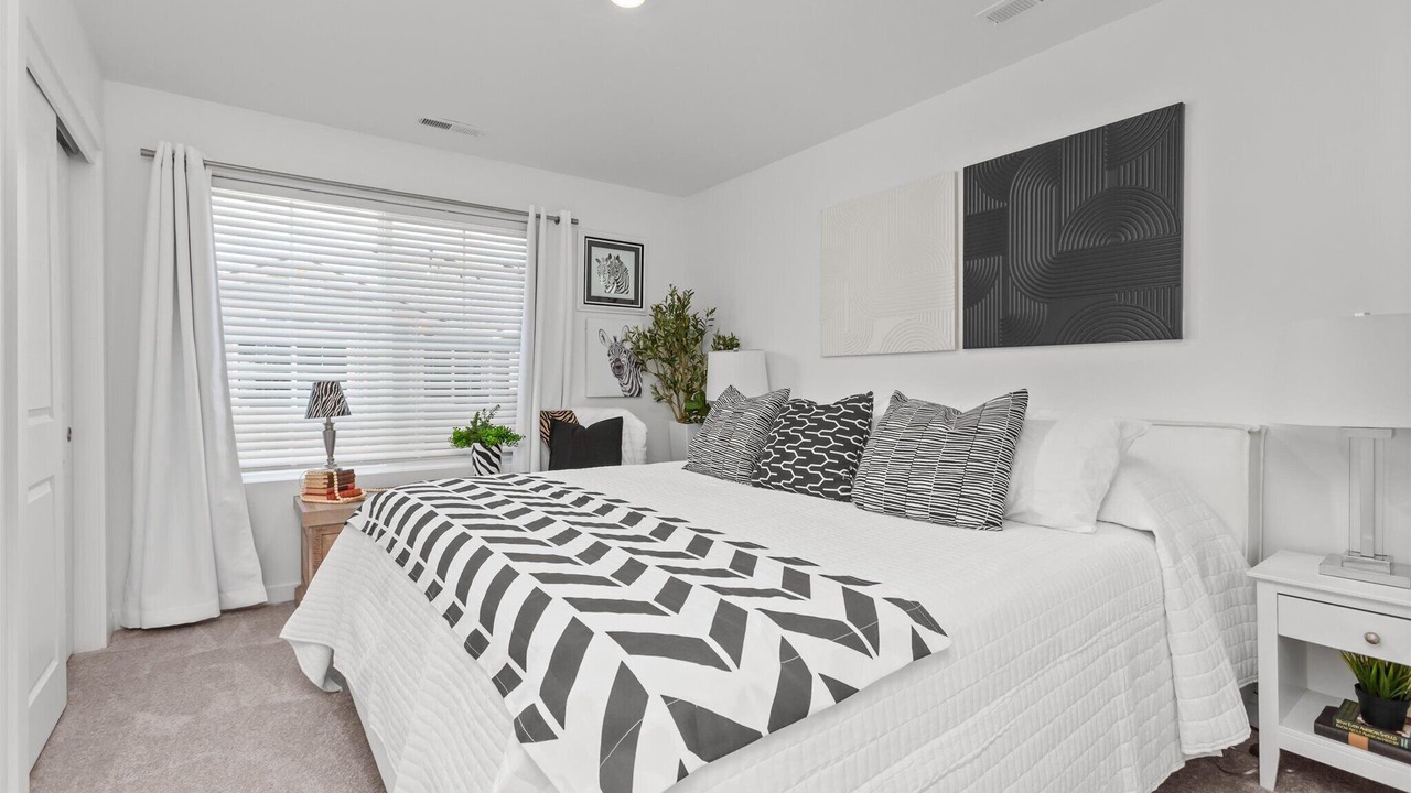 Photo of Bedroom in Eagle