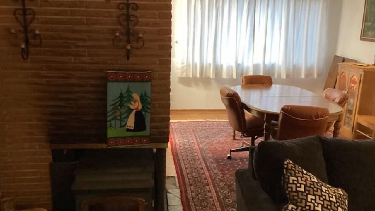 Photo of Livingroom in Edgewood