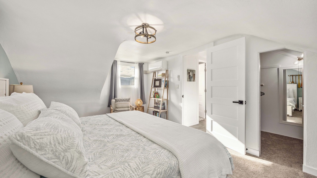 Photo of Bedroom in Manson