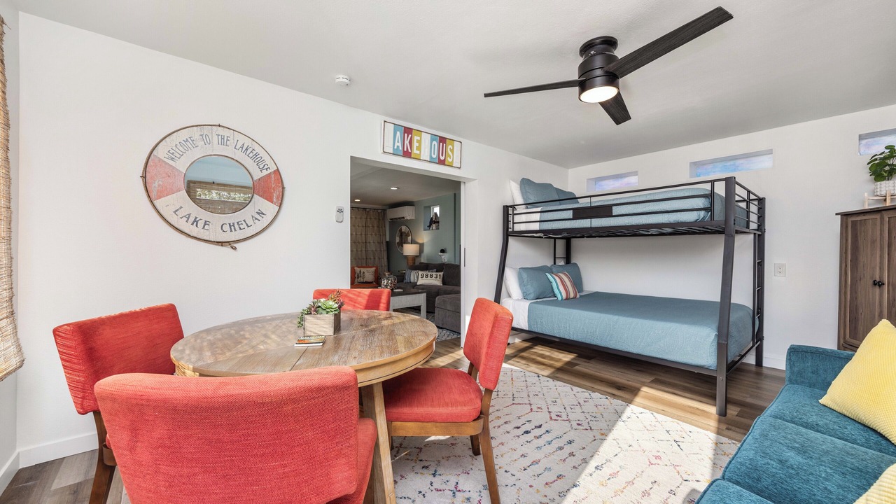 Photo of Others in Manson