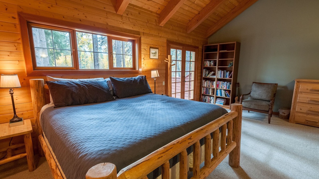 Photo of Bedroom in Cle Elum