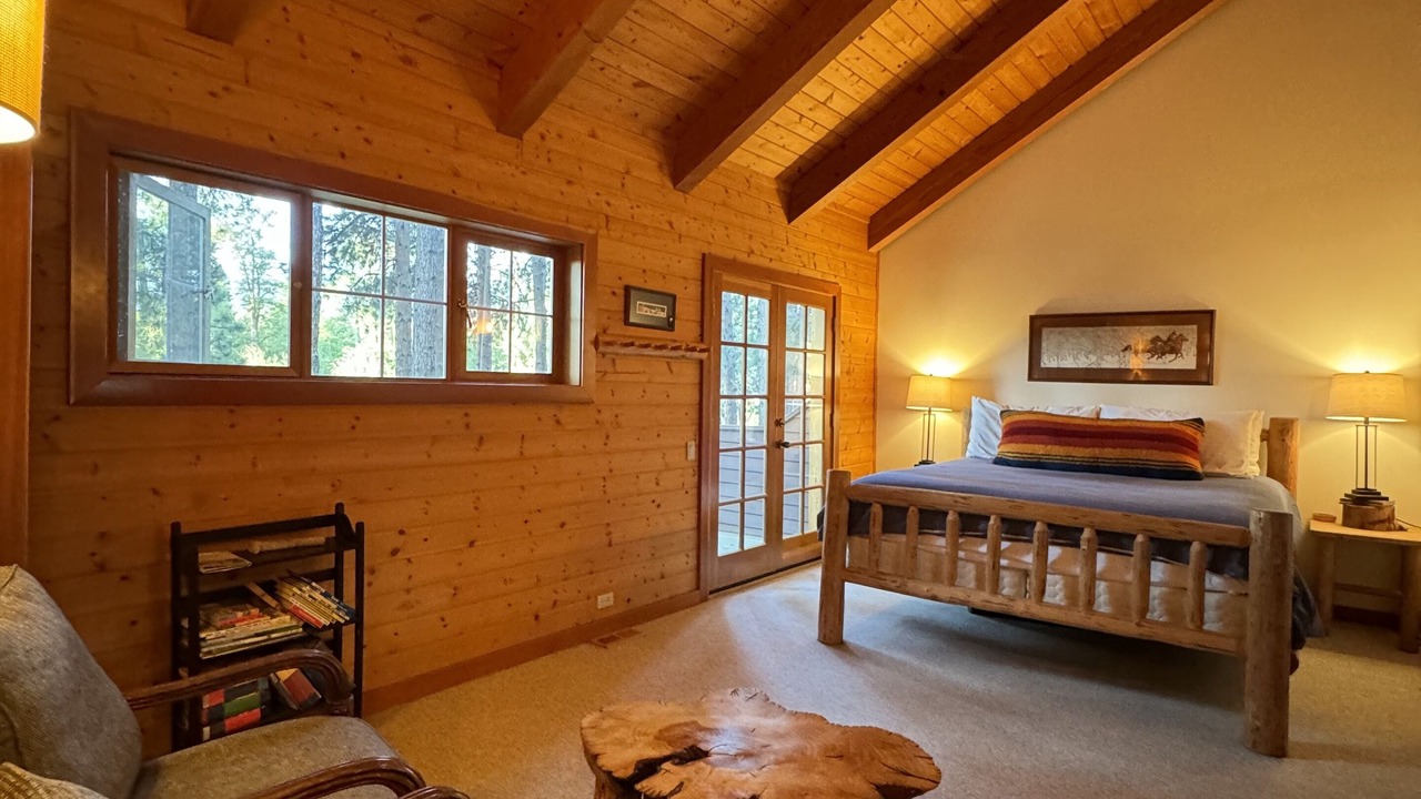 Photo of Bedroom in Cle Elum