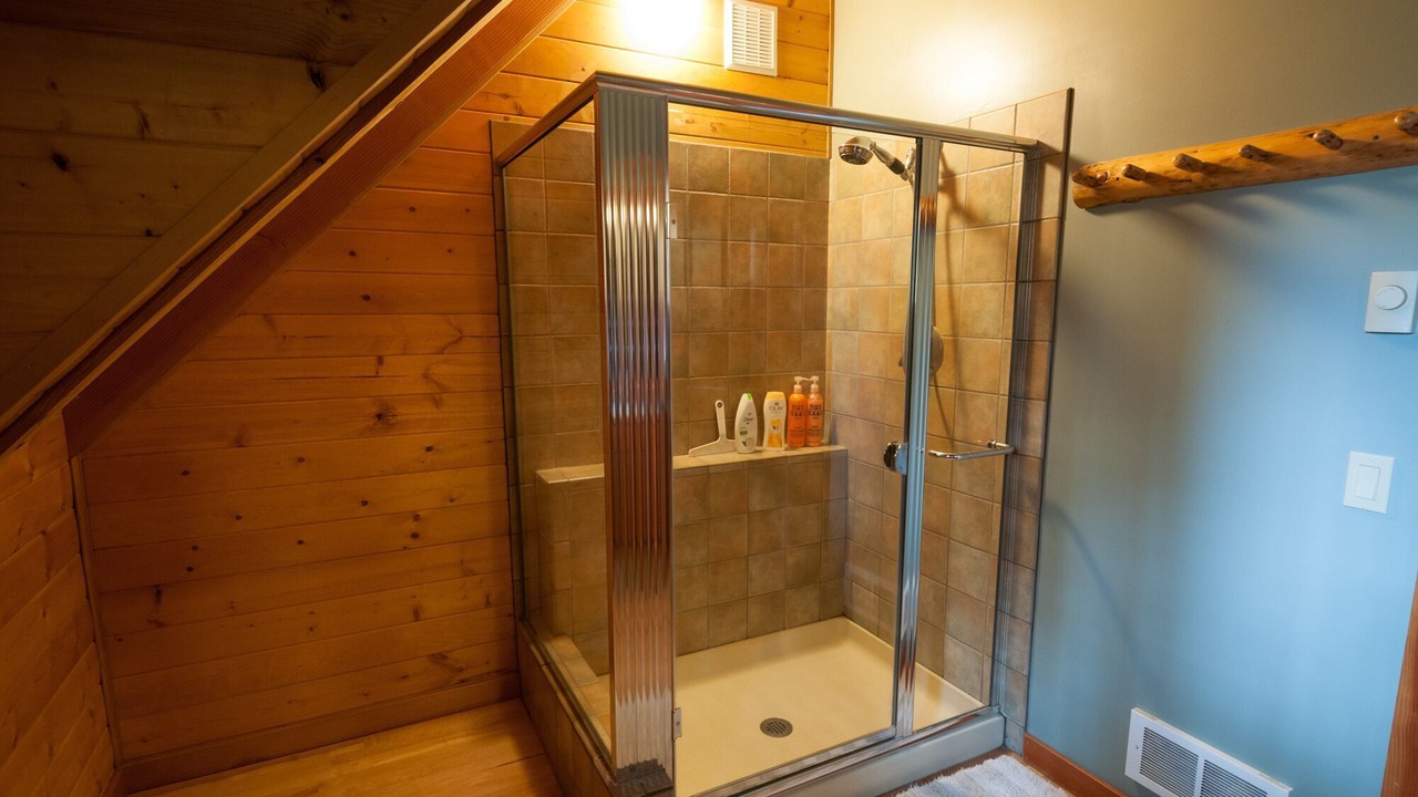 Photo of Bathroom in Cle Elum