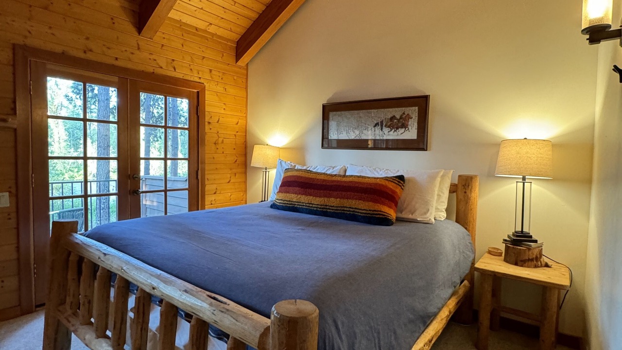 Photo of Bedroom in Cle Elum
