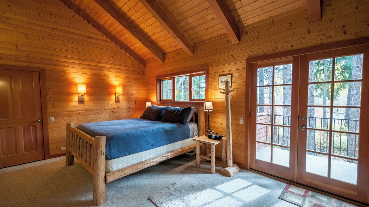 Photo of Bedroom in Cle Elum
