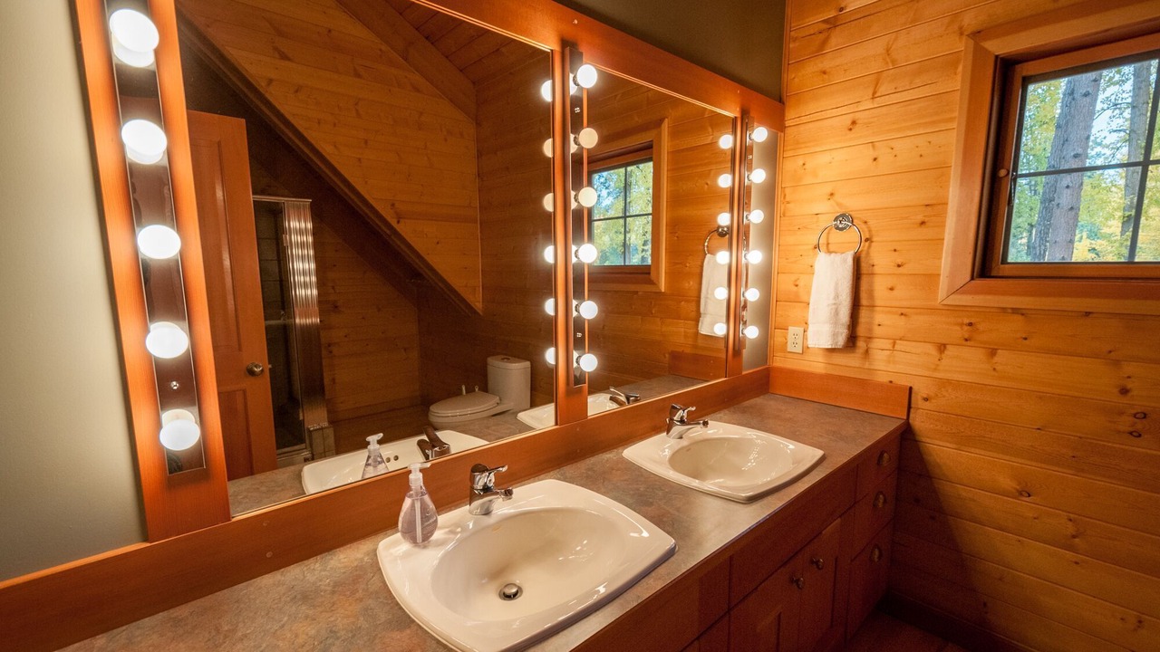 Photo of Bathroom in Cle Elum
