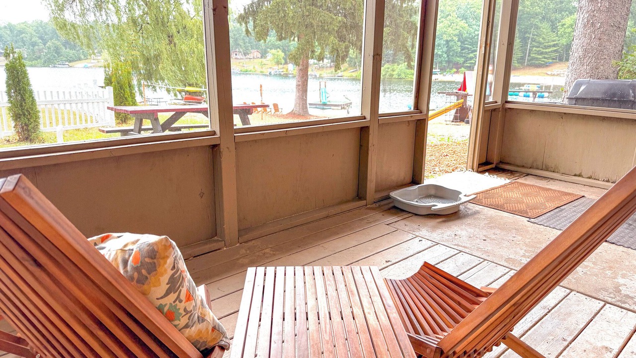 Photo of Patio Balcony in Mason County