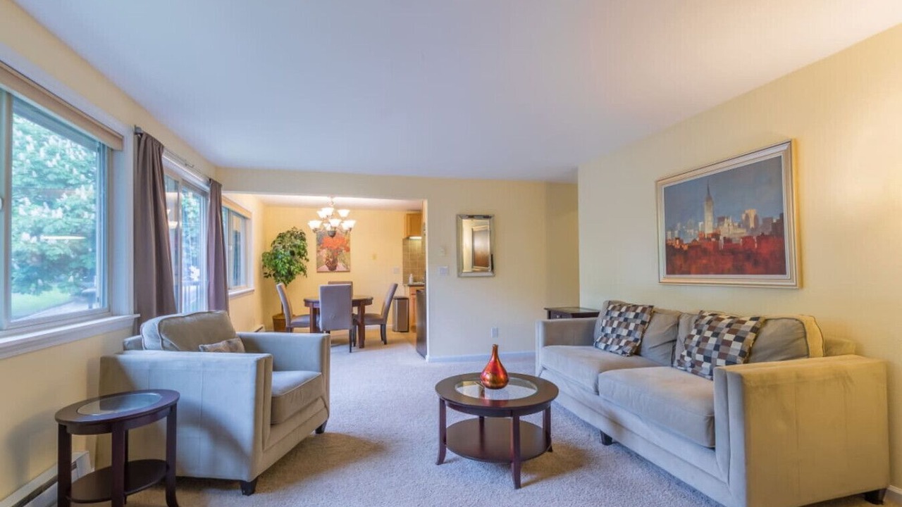 Photo of Livingroom in North End