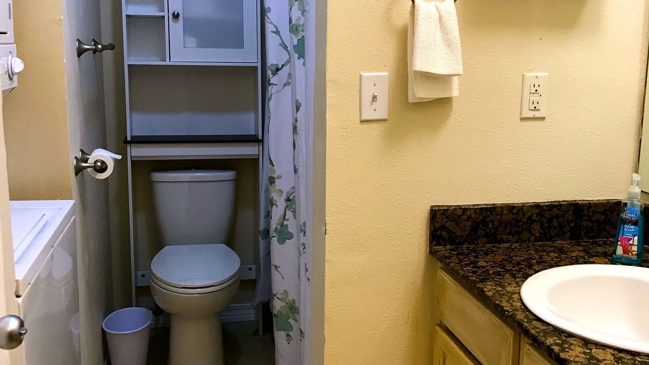 Photo of Bathroom in Gulfport