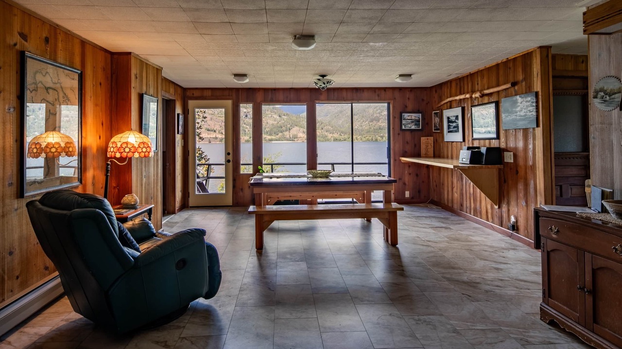 Photo of Bedroom in Sandpoint
