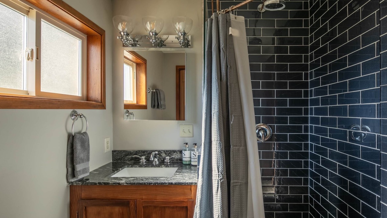 Photo of Bathroom in Sandpoint