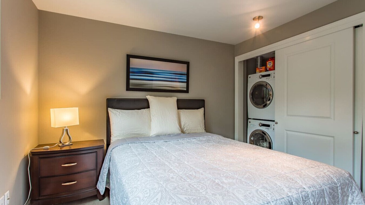 Photo of Bedroom in North End