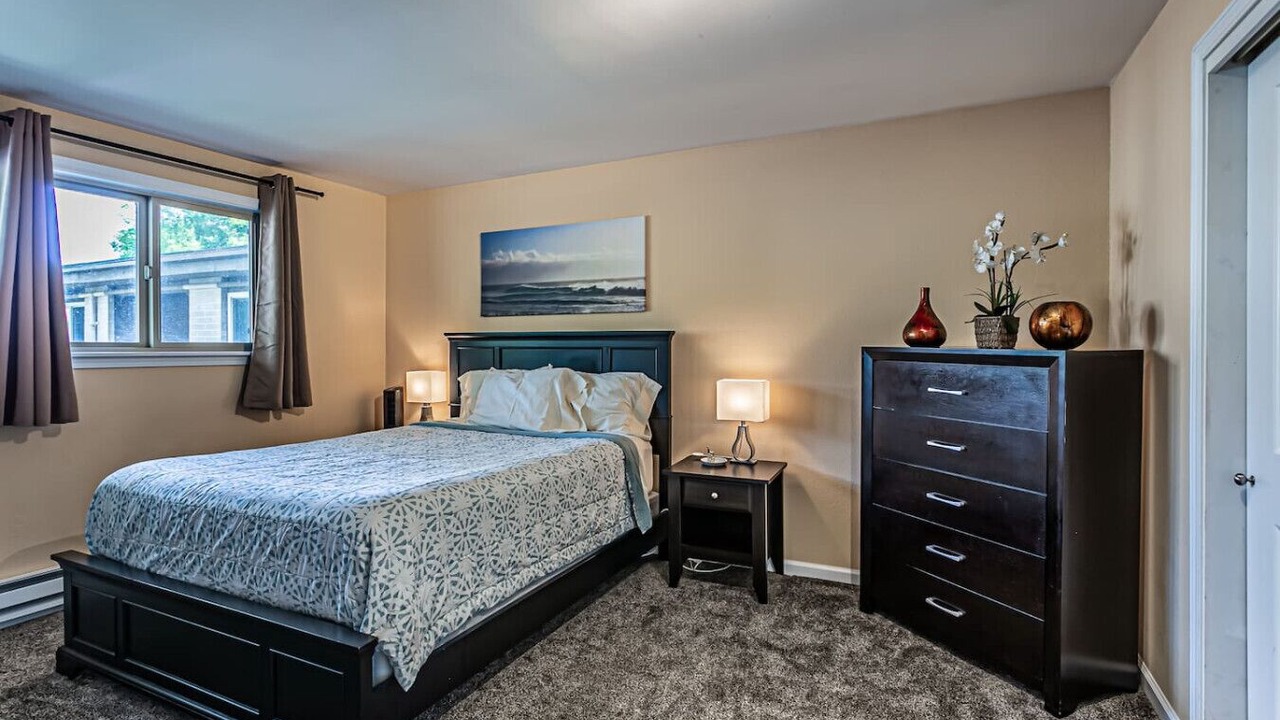 Photo of Bedroom in North End