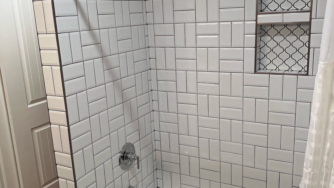 Photo of Bathroom in Elkhorn Village