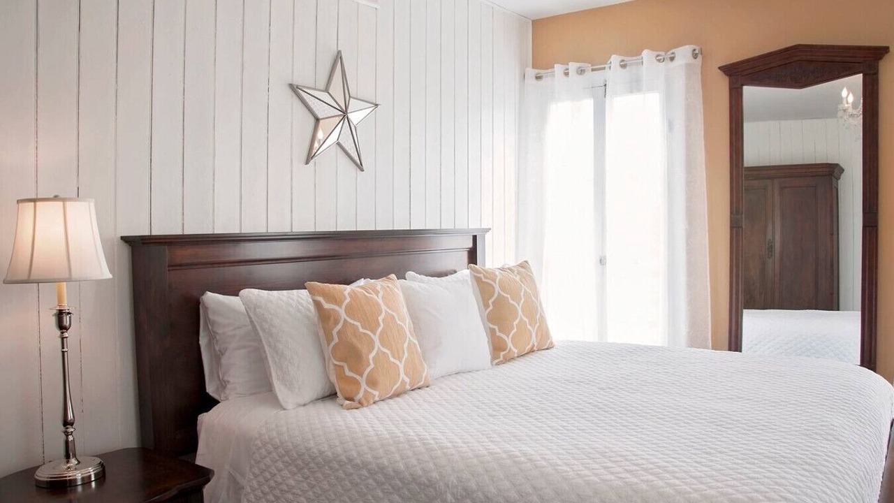 Photo of Bedroom in Baker City