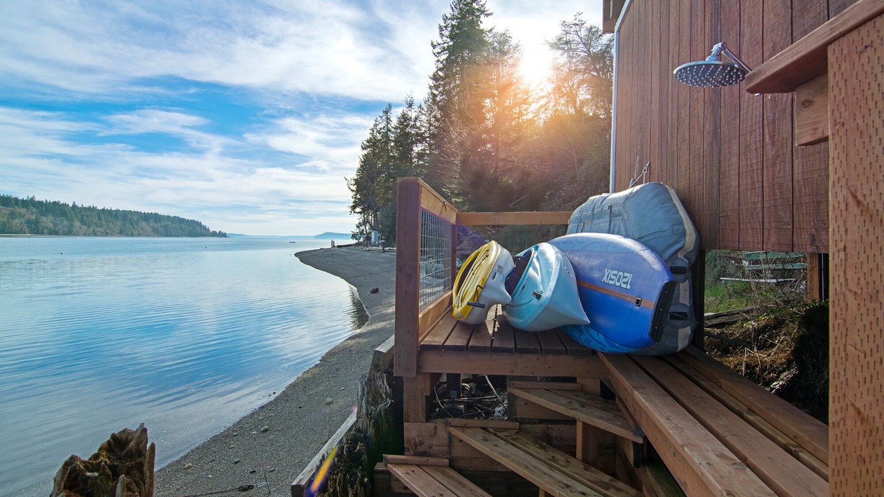 Photo of Others in Lakebay