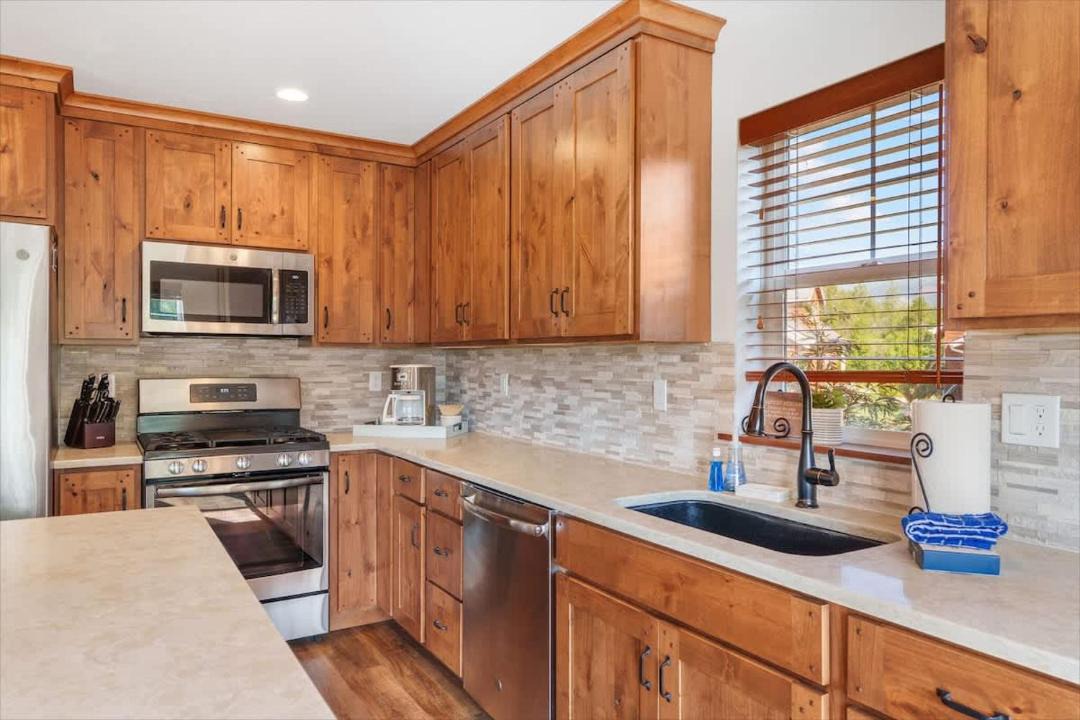 Photo of Kitchen in Dover Bay